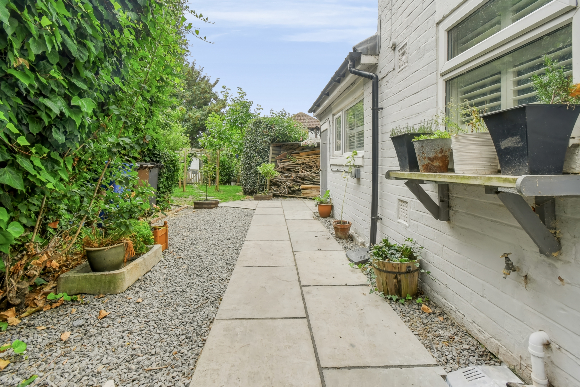 Rear Garden (1)