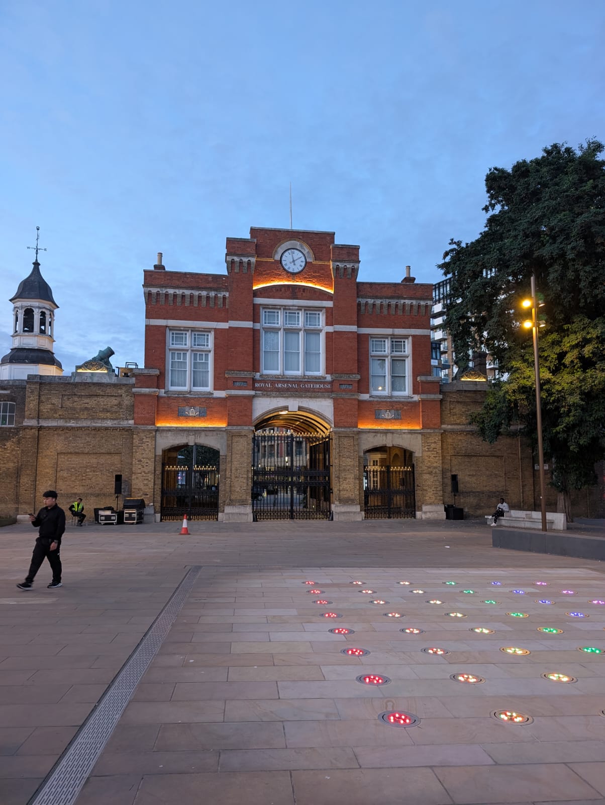 Commercial Property To Let Beresford Square,Woolwich,SE18