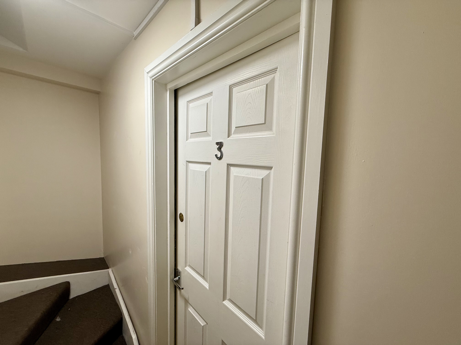 Entrance on 1st Floor Entrance on 1st Floor