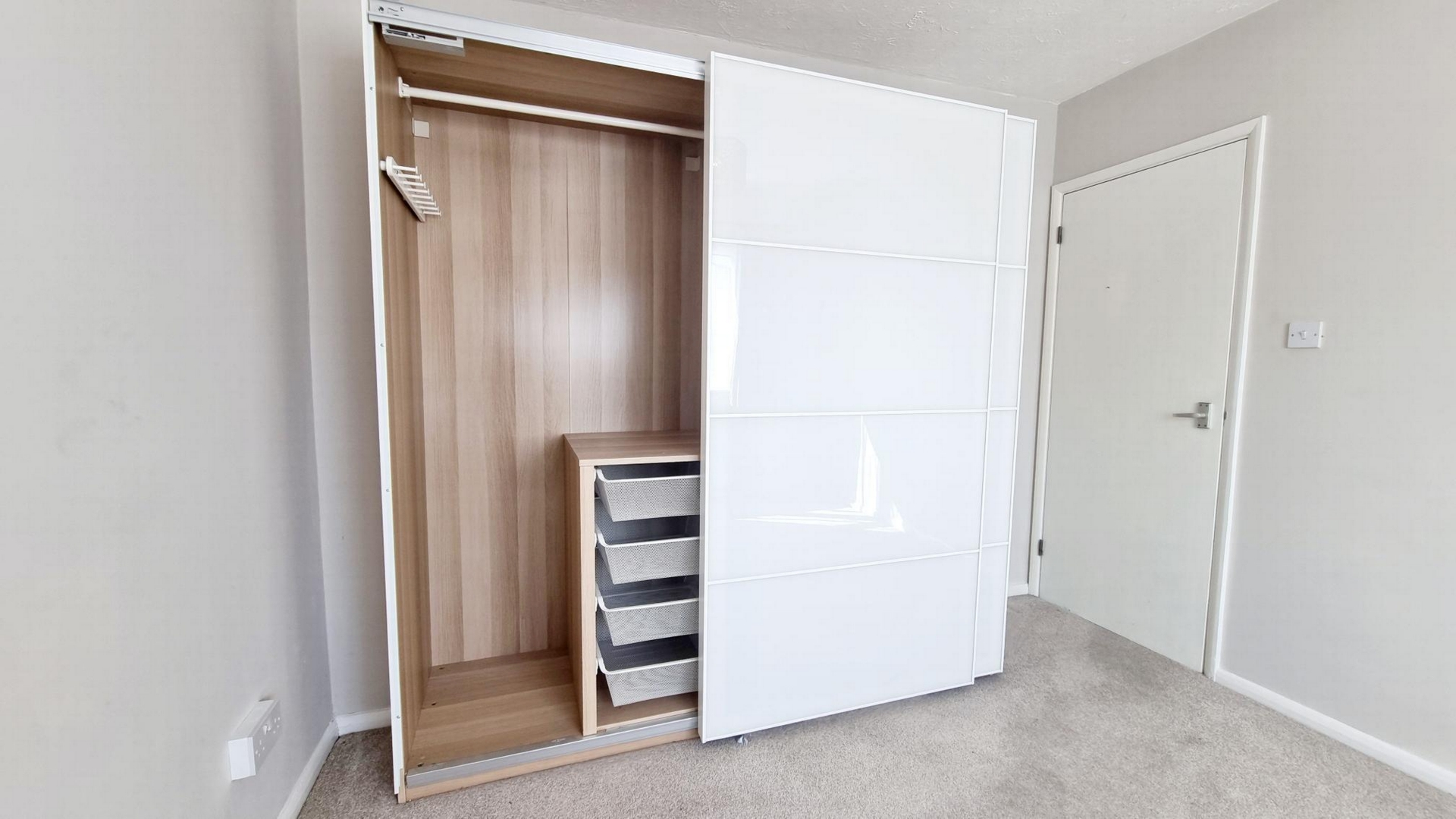 Bedroom Wardrobe