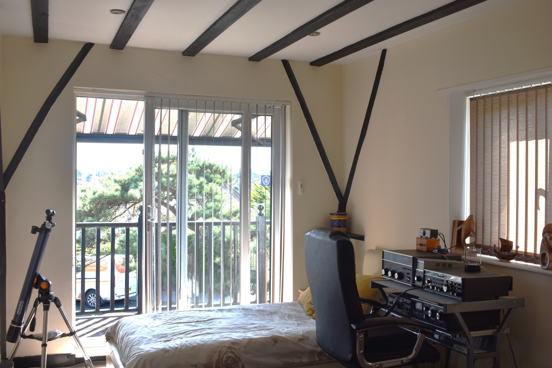 BEDROOM WITH BALCONY