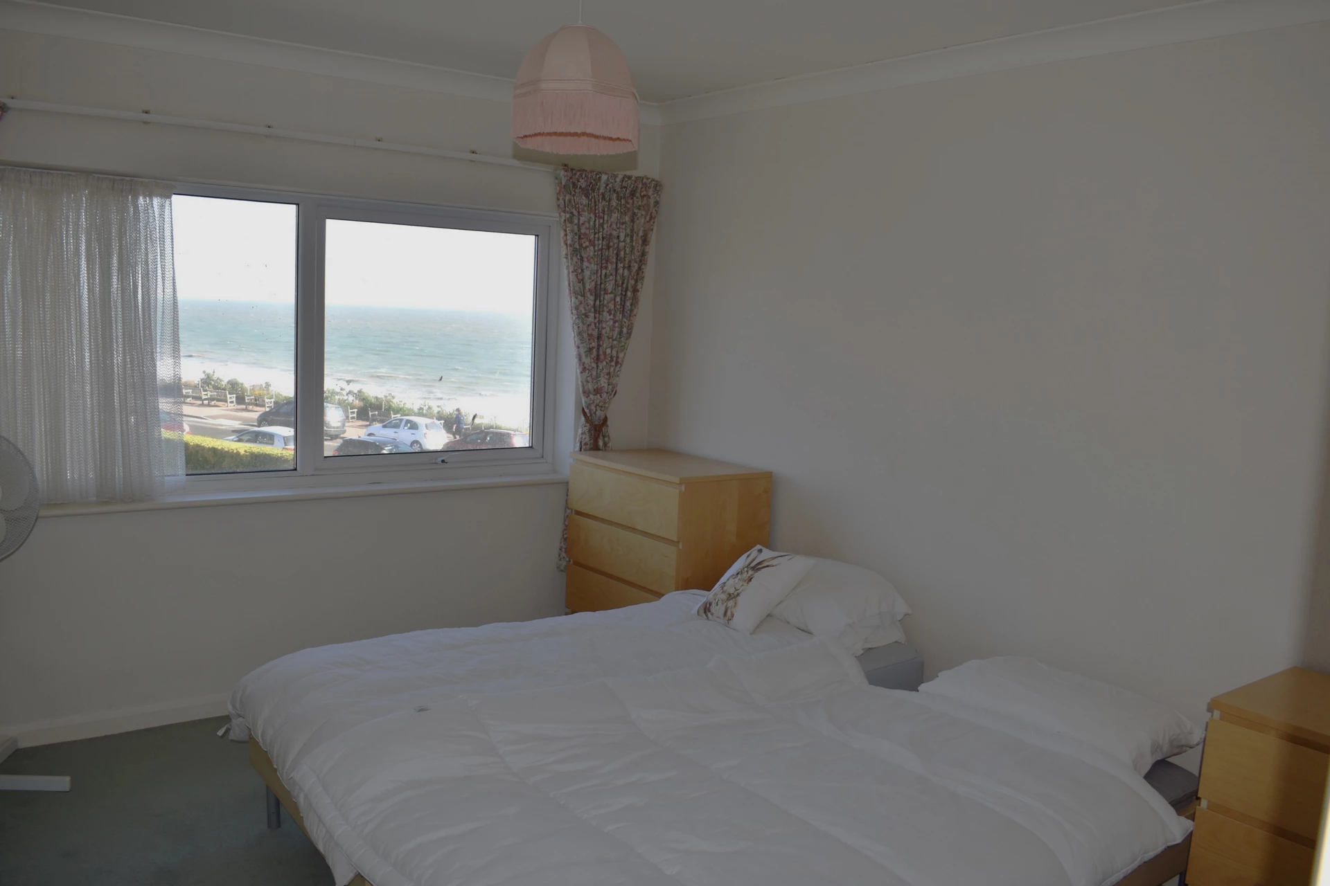 MASTER DOUBLE BREDROOM