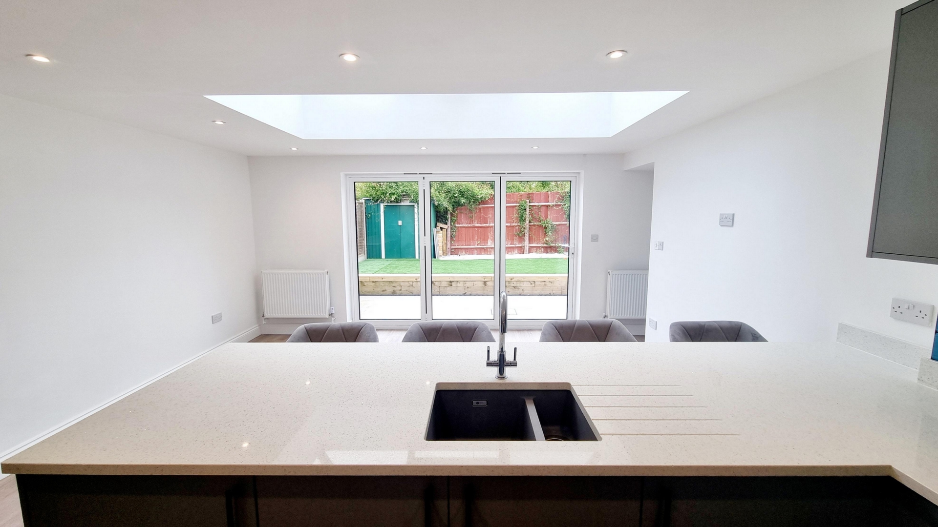 Breakfast Bar