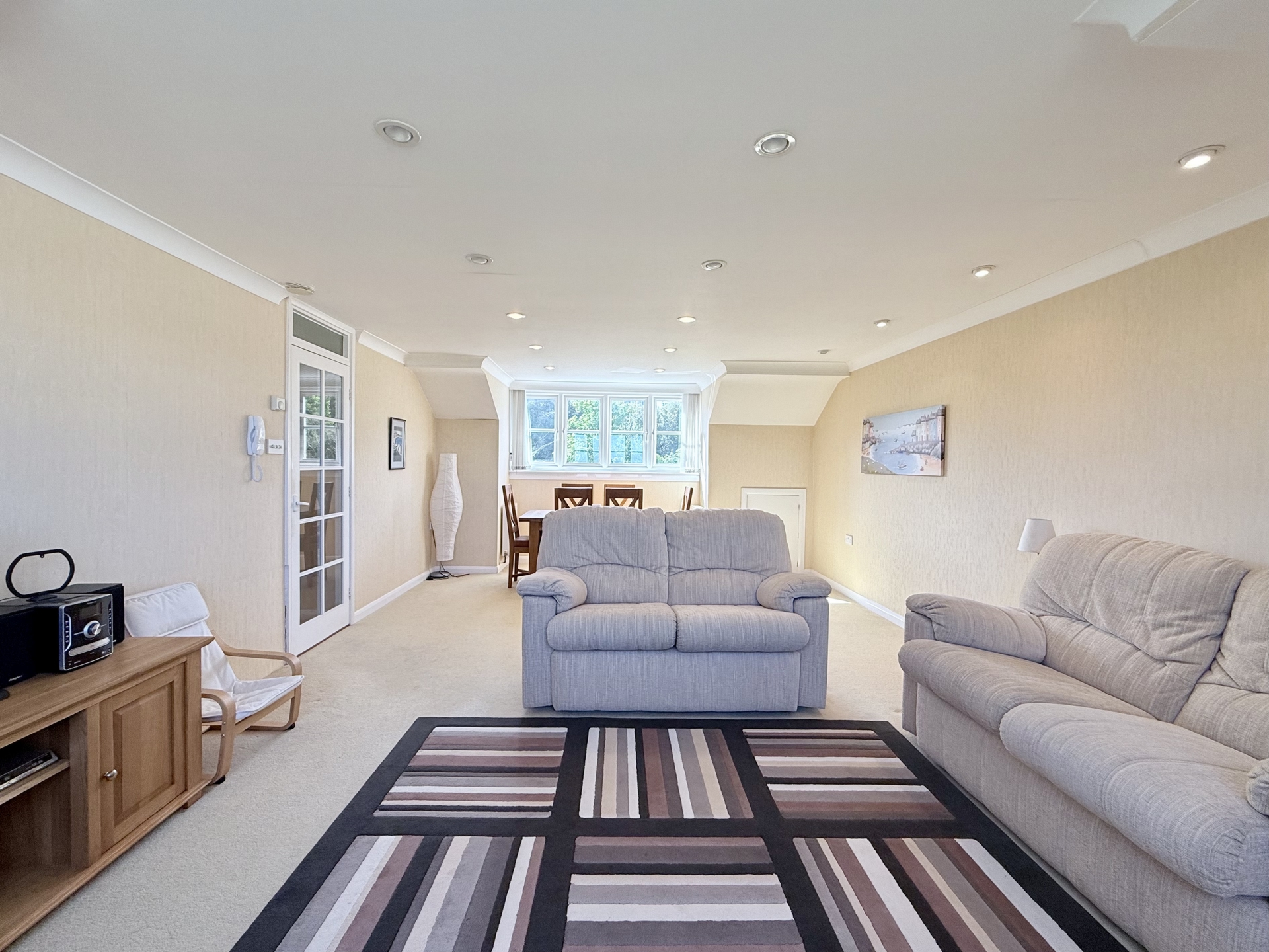 Lounge Area