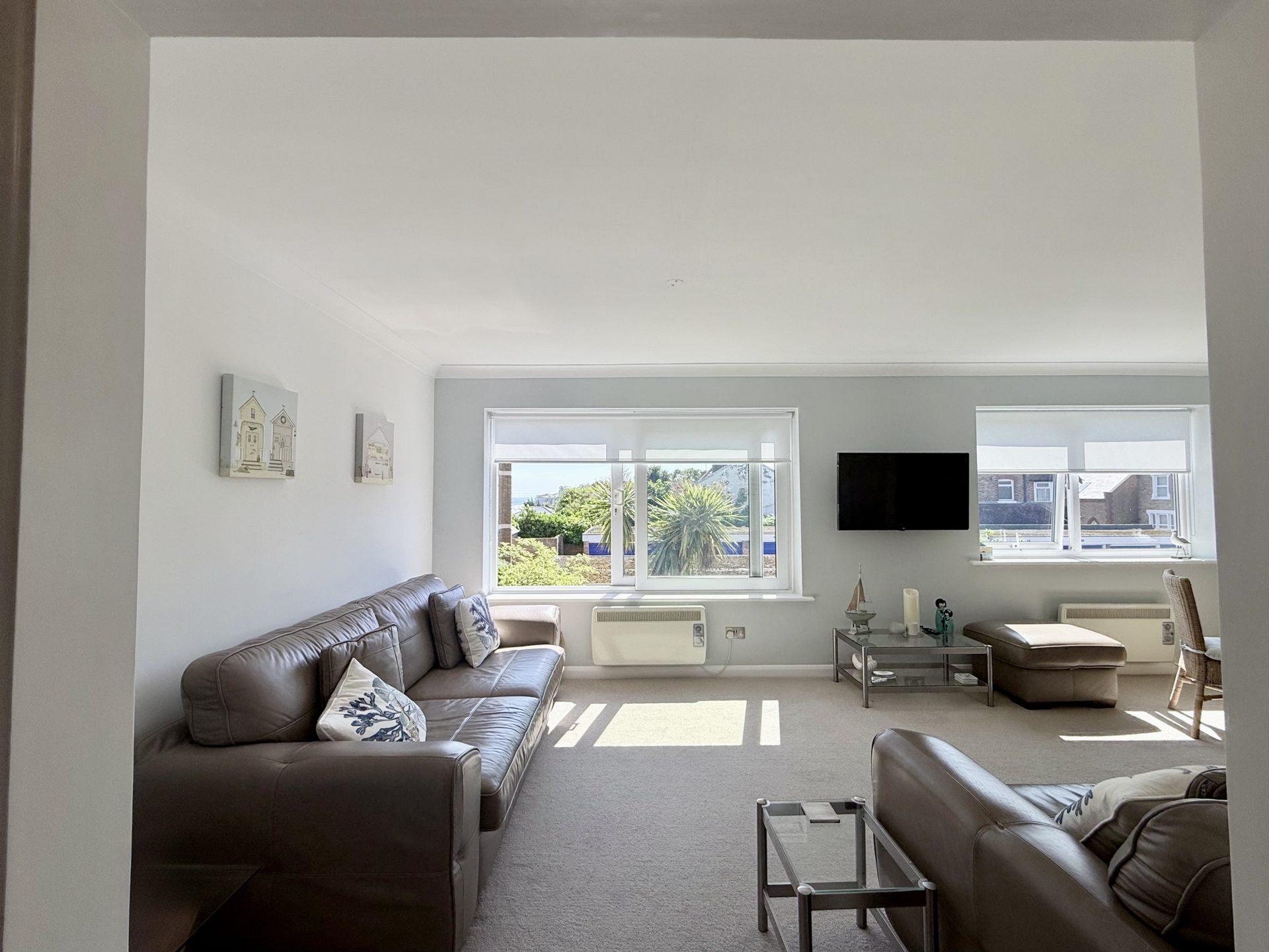 South Facing Open Plan Living