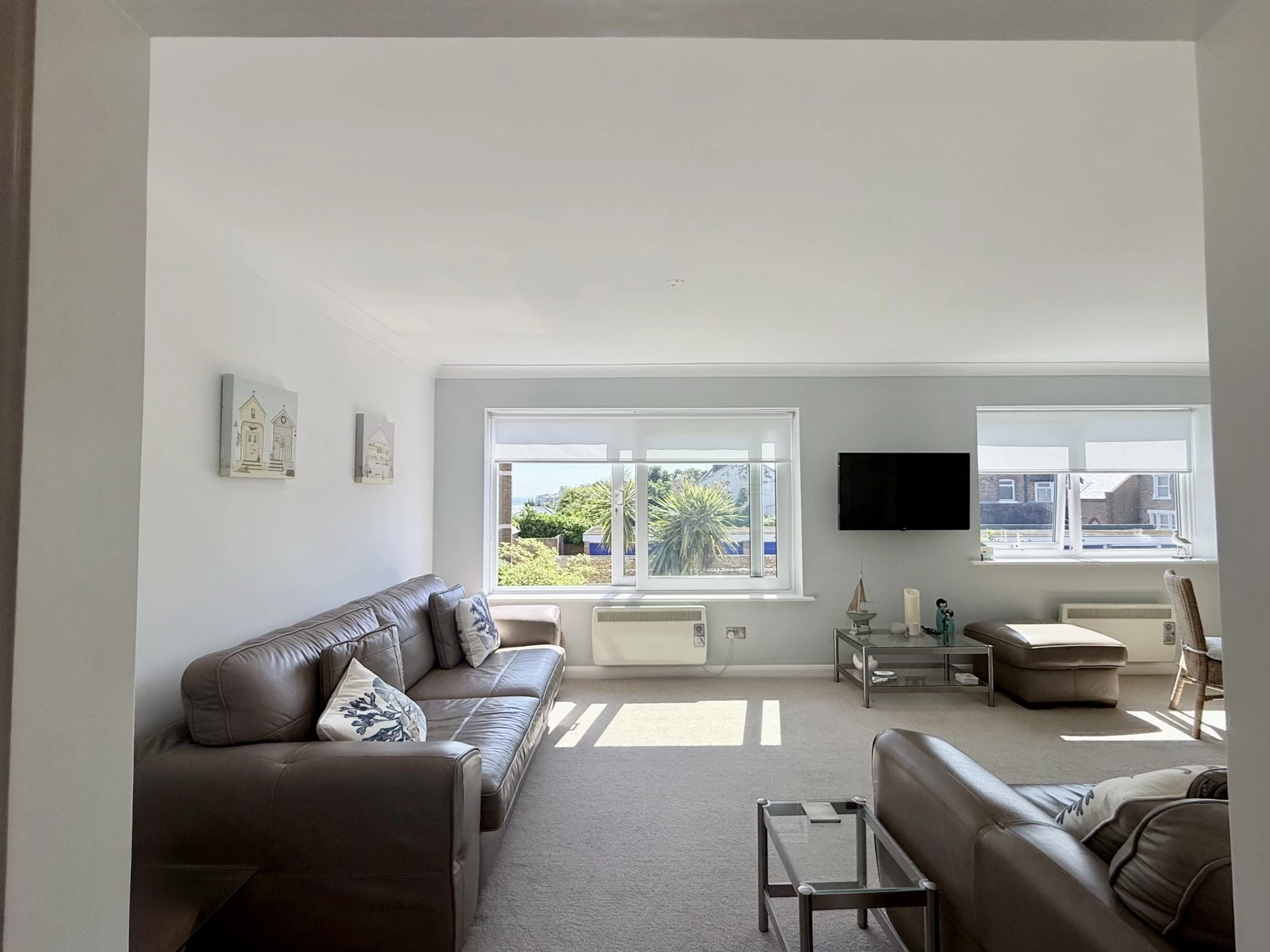 South Facing Open Plan Living