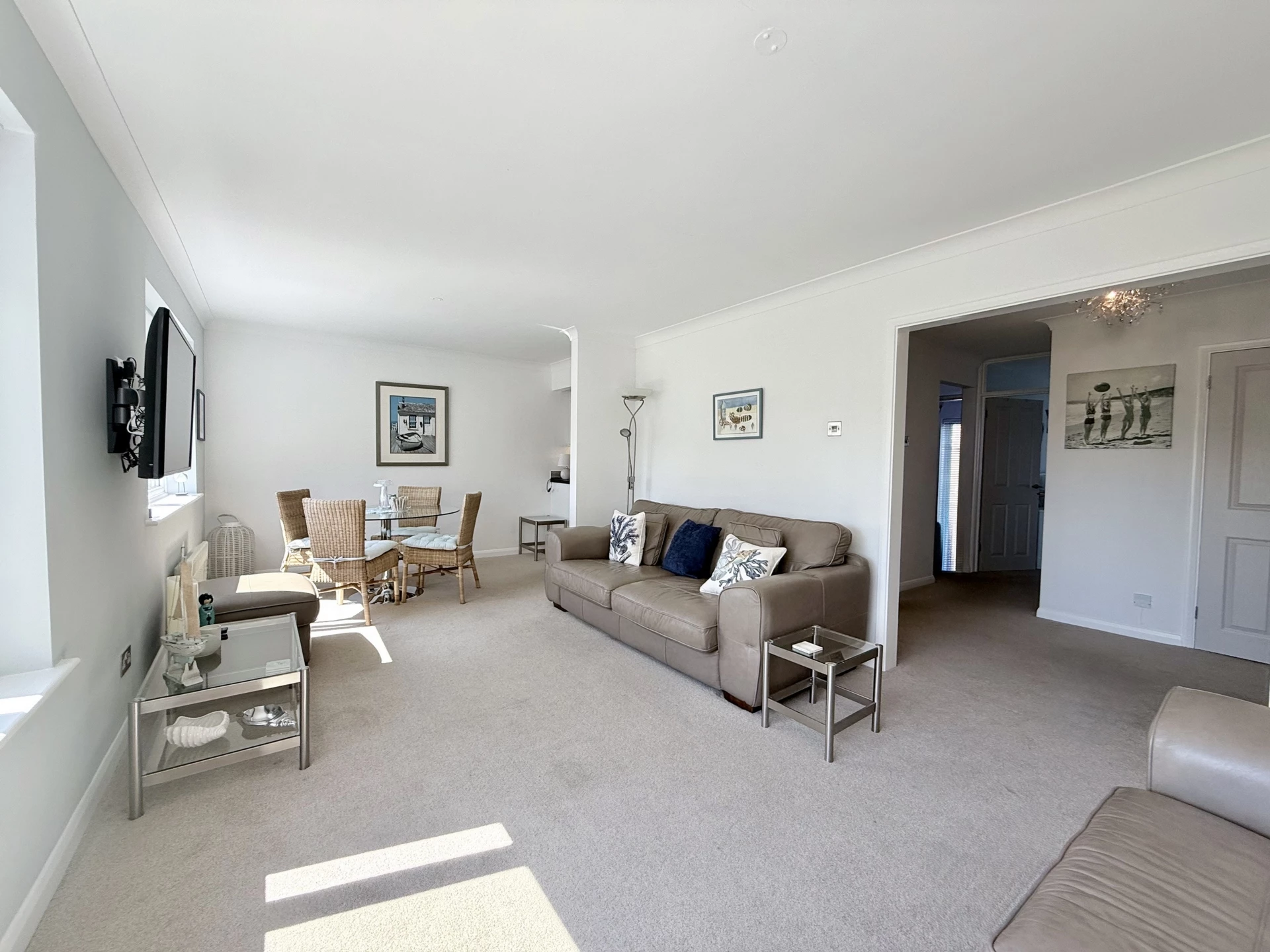 South Facing Open Plan Living