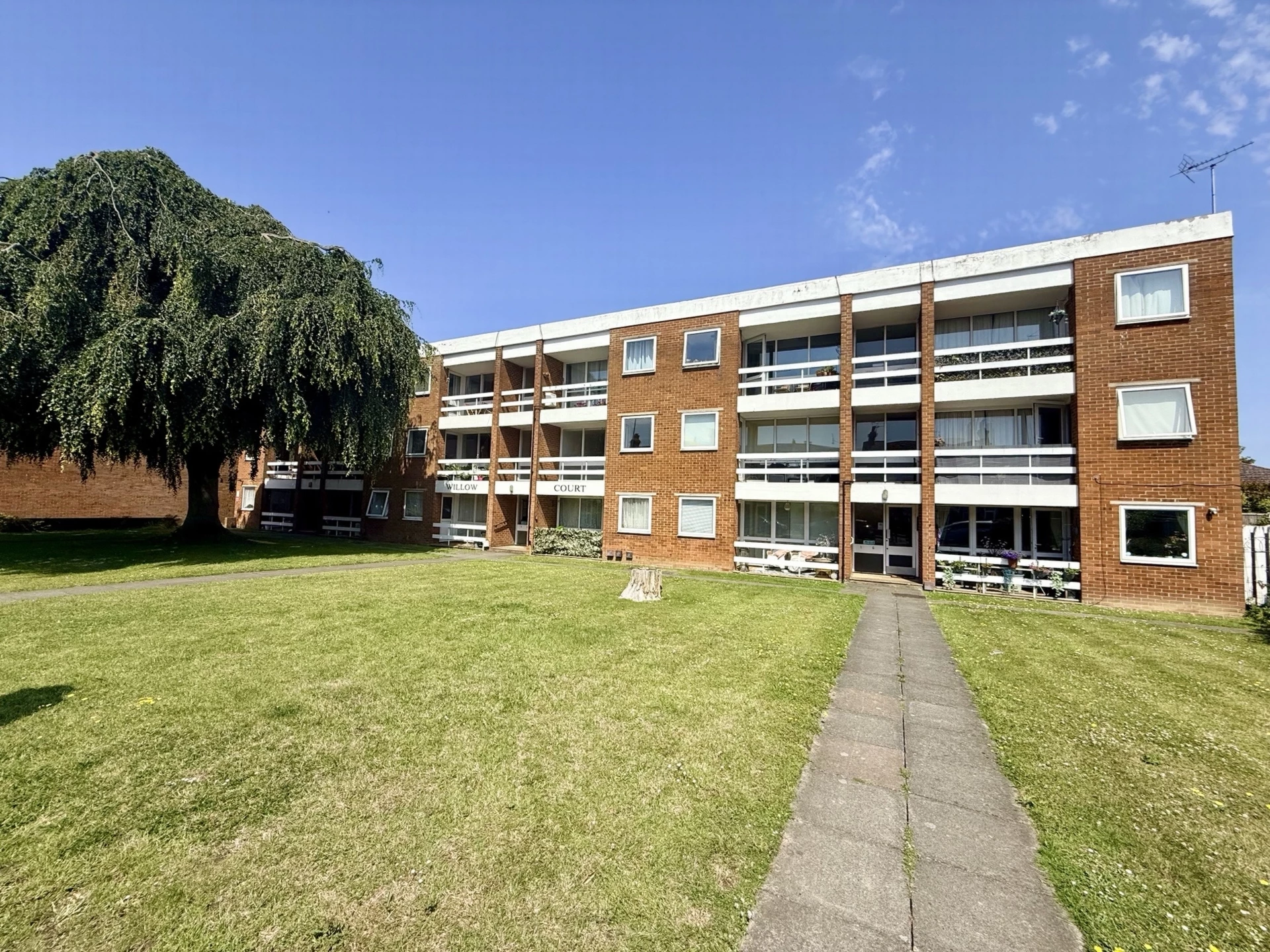 Willow Court