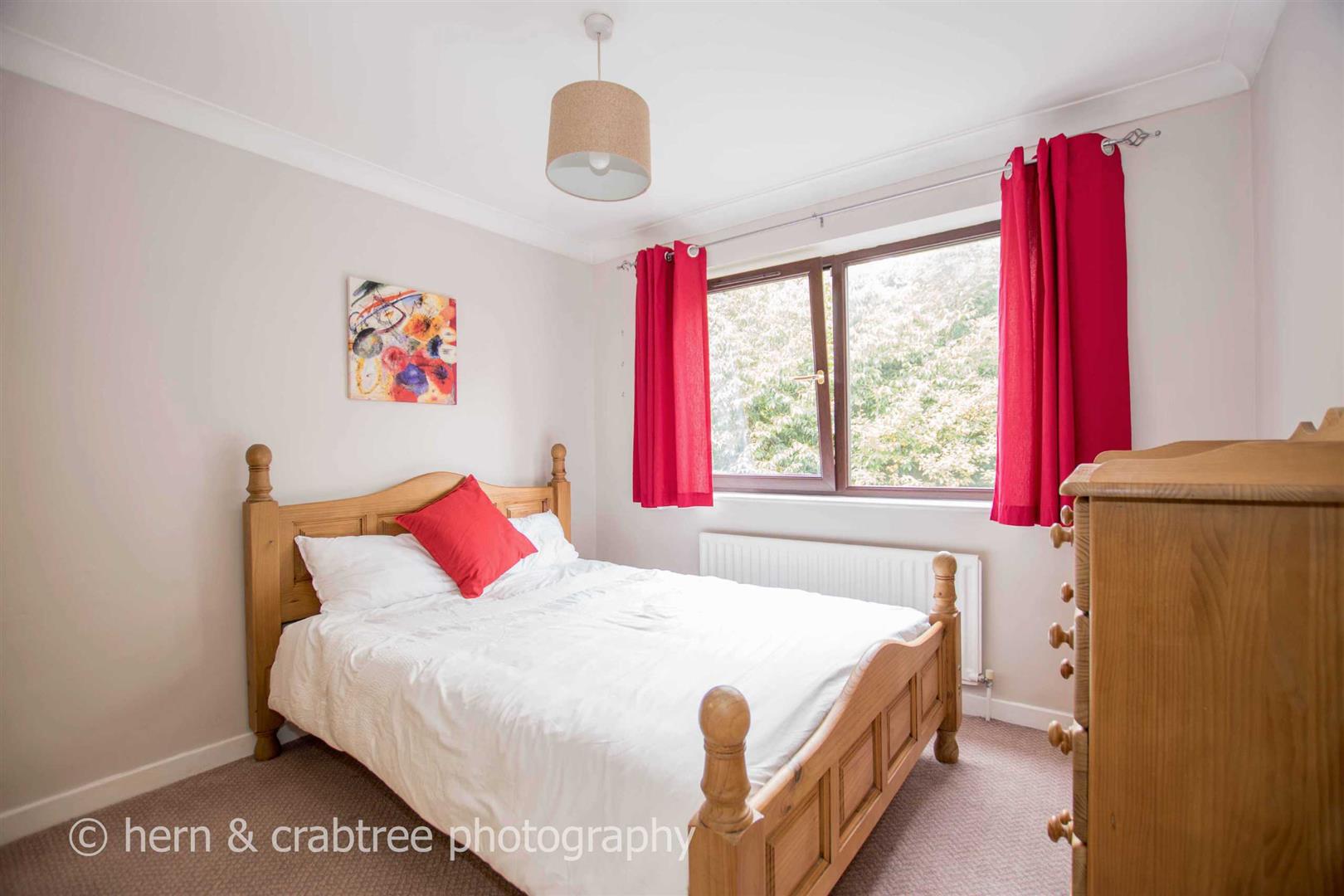 Property For Sale The Crescent, Llandaff, CF5 2 Bedroom Flat