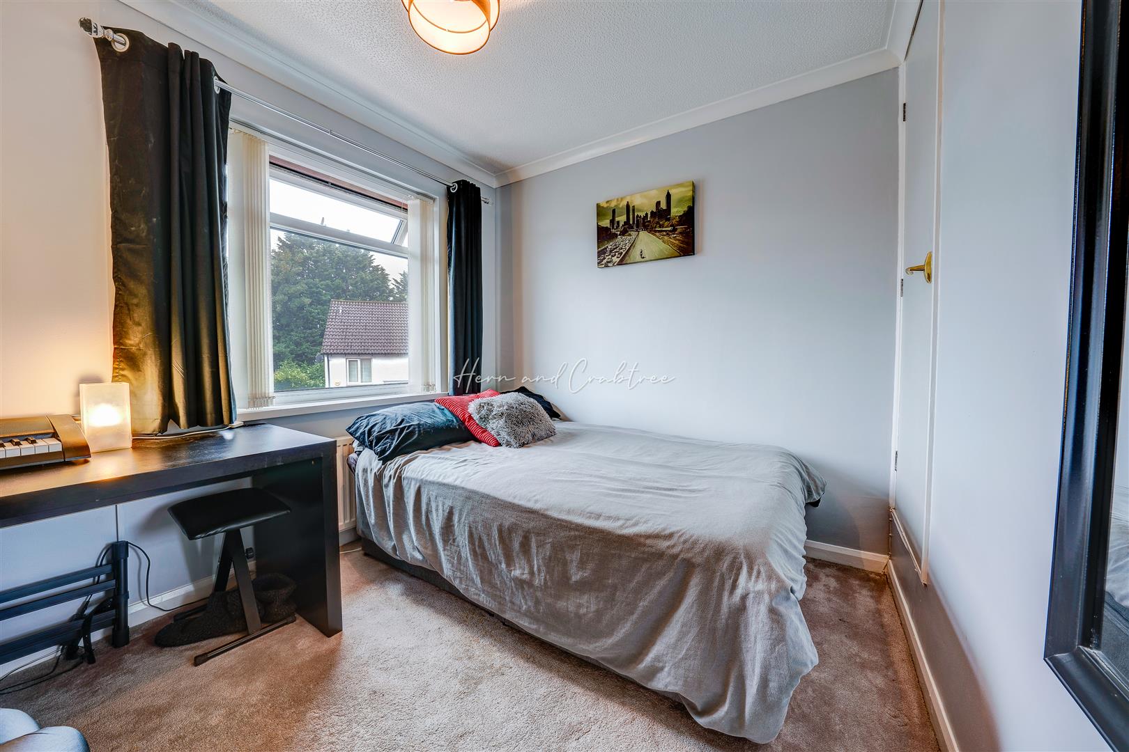 Grantham Close, Radyr Way, HernCrabtree (24).jpg