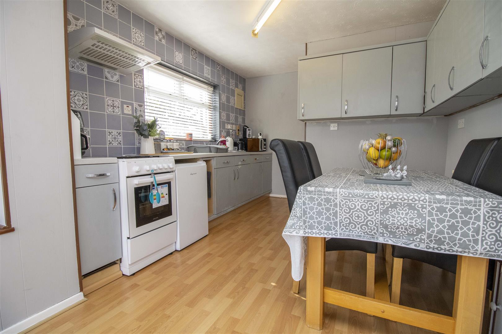 KitchenDiner.jpg