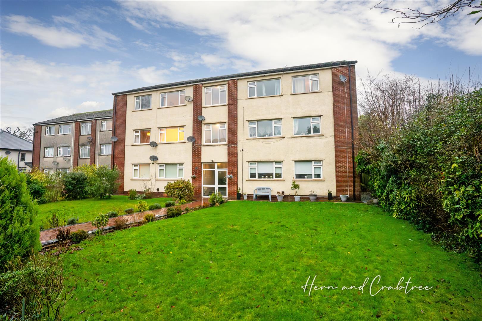 Property For Sale Rookwood Close, Llandaff, CF5 2 Bedroom Flat