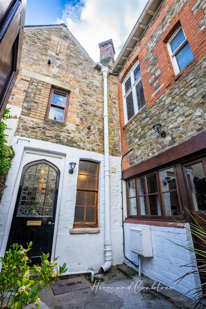 Property For Sale Cardiff Road, Llandaff, CF5 2 Bedroom House