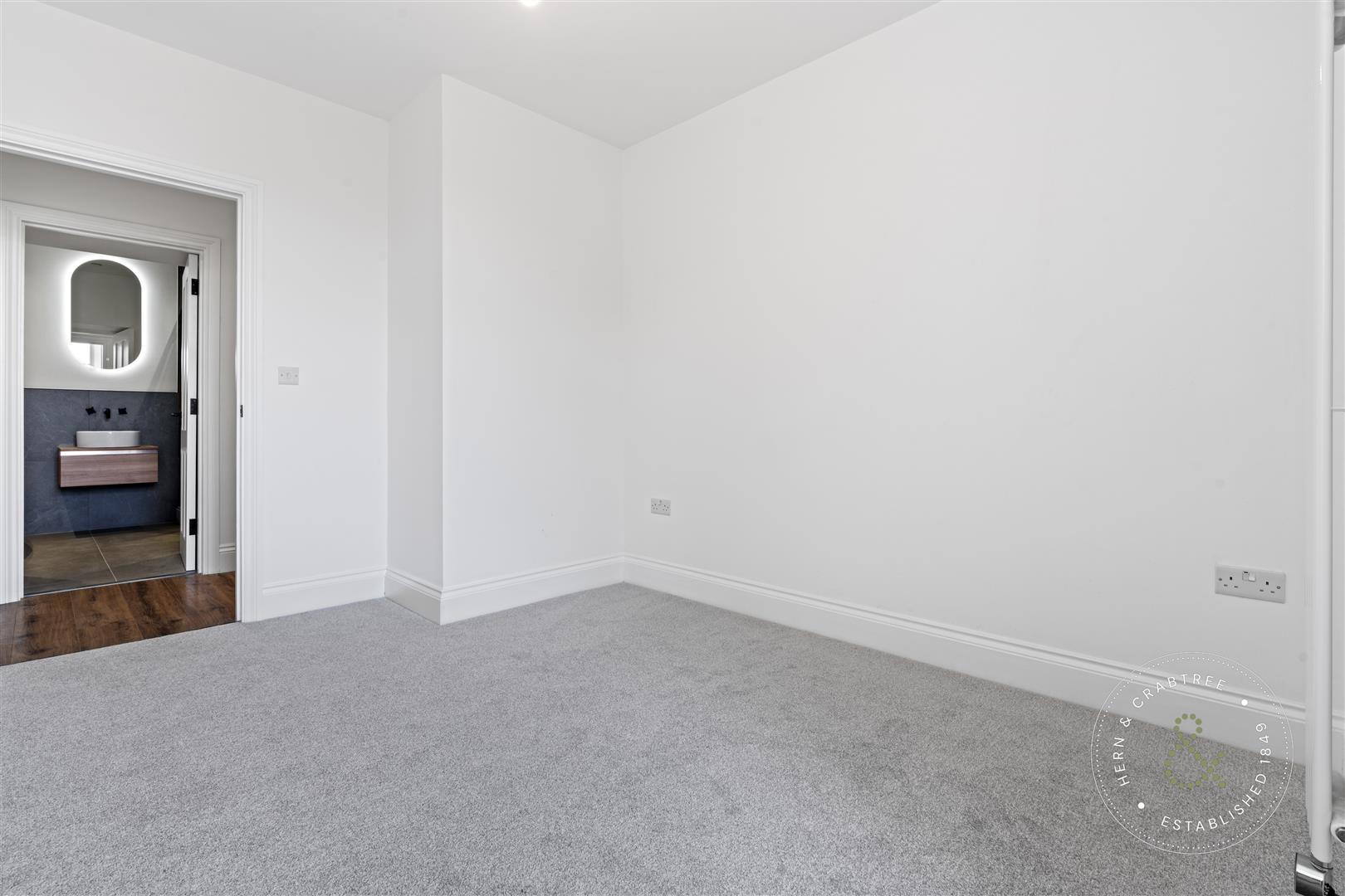 Property For Sale Old Port Road, Wenvoe, CF5 2 Bedroom Flat First