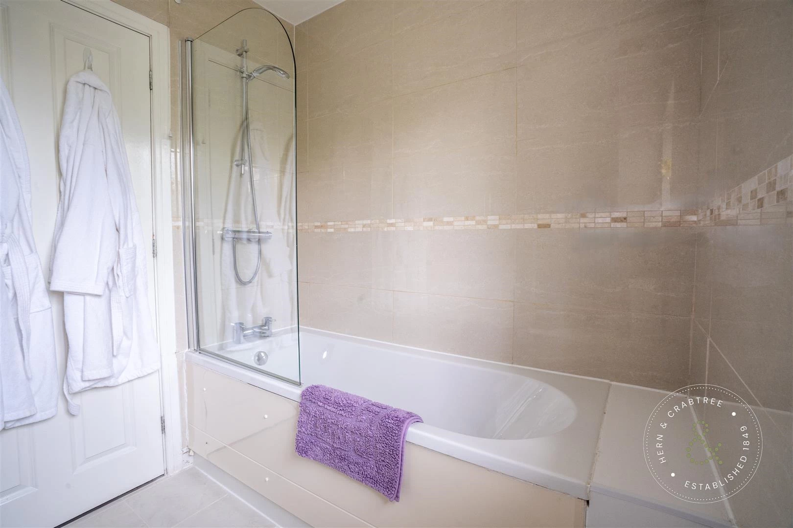 Verallo Drive, Lansdowne Gardens, HernCrabtree (17