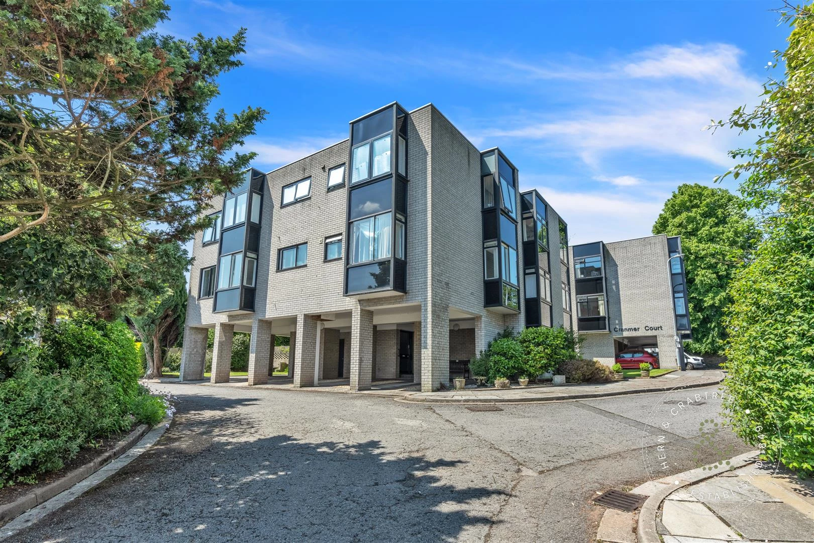 Cramner Court, Llandaff, HernCrabtree (2).jpg