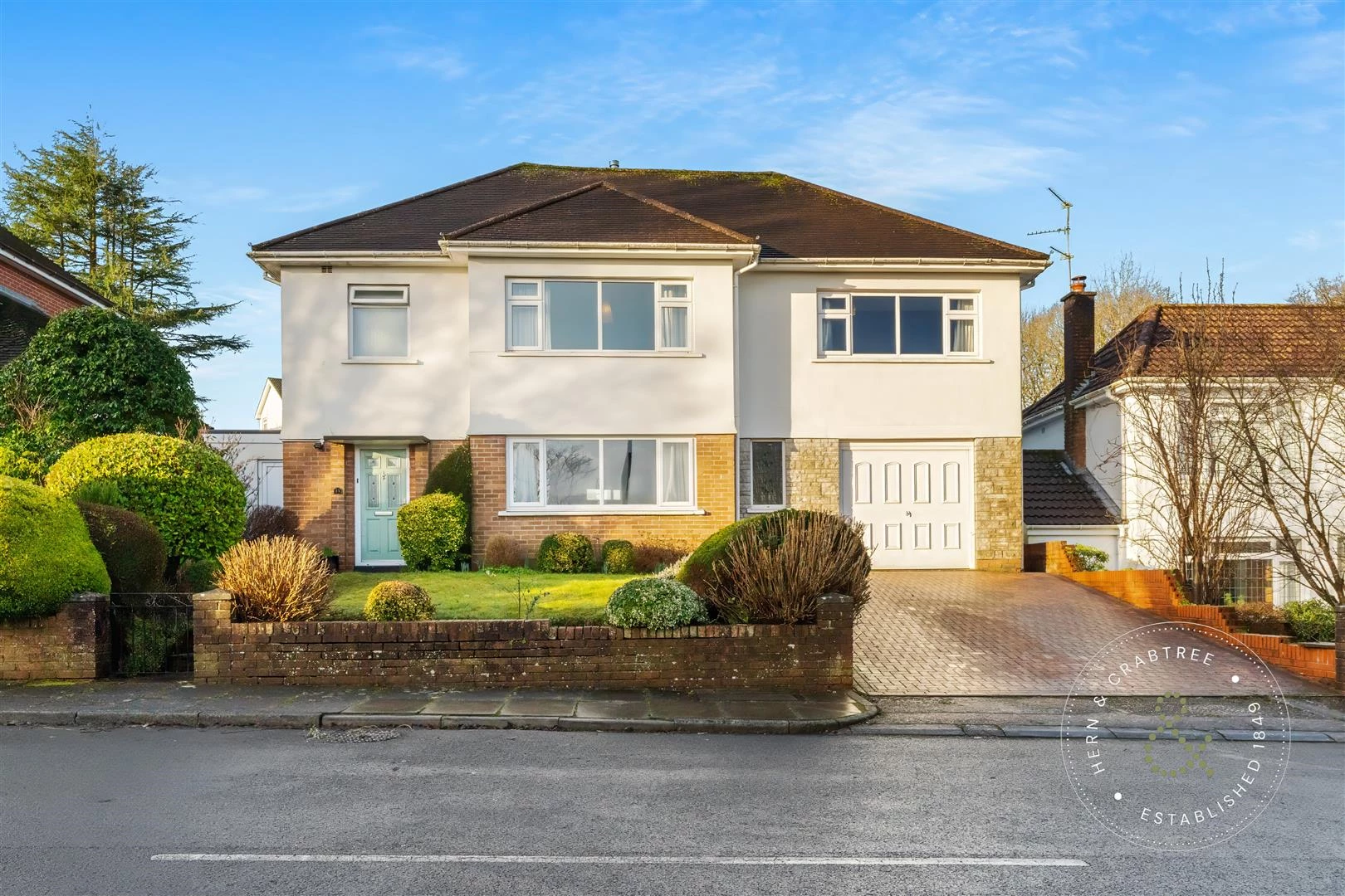 Dan Y Bryn Ave, Hern Crabtree (1).jpg