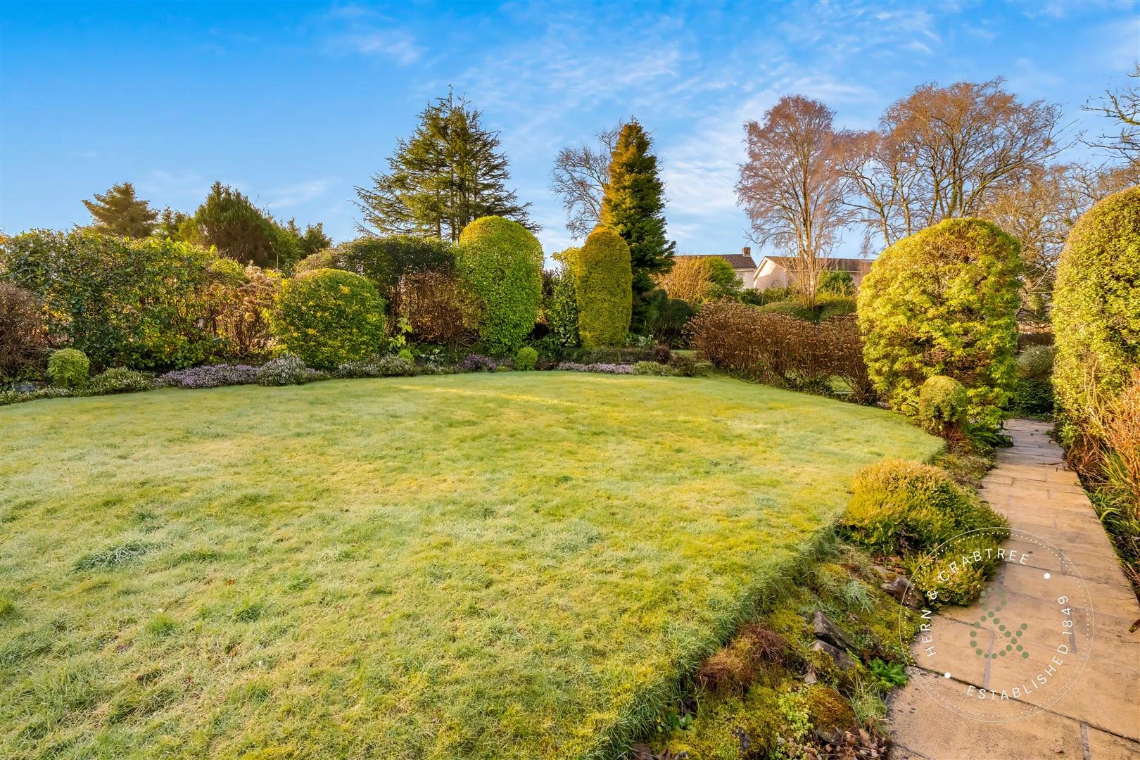 Dan Y Bryn Ave, Hern Crabtree (3).jpg