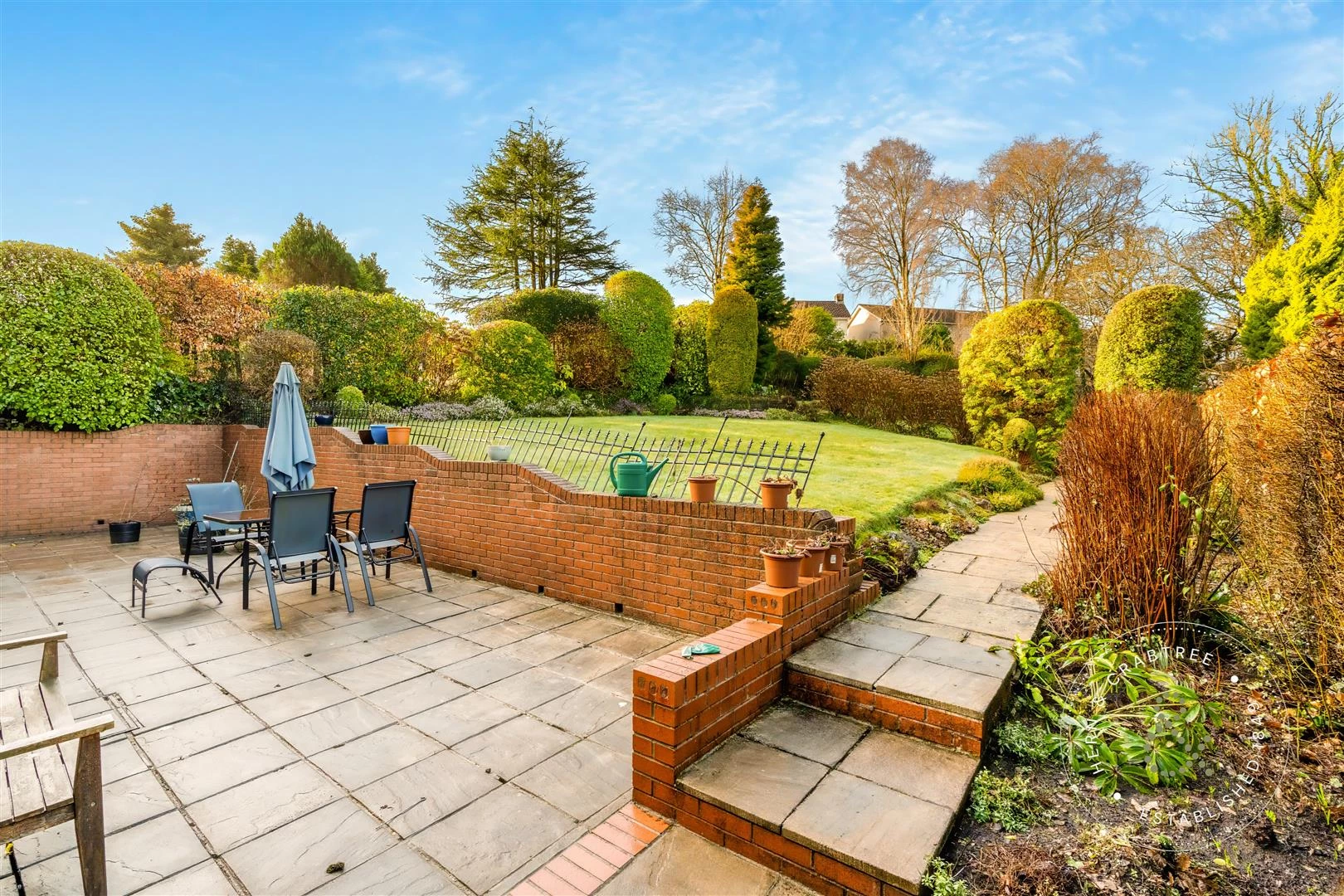 Dan Y Bryn Ave, Hern Crabtree (4).jpg