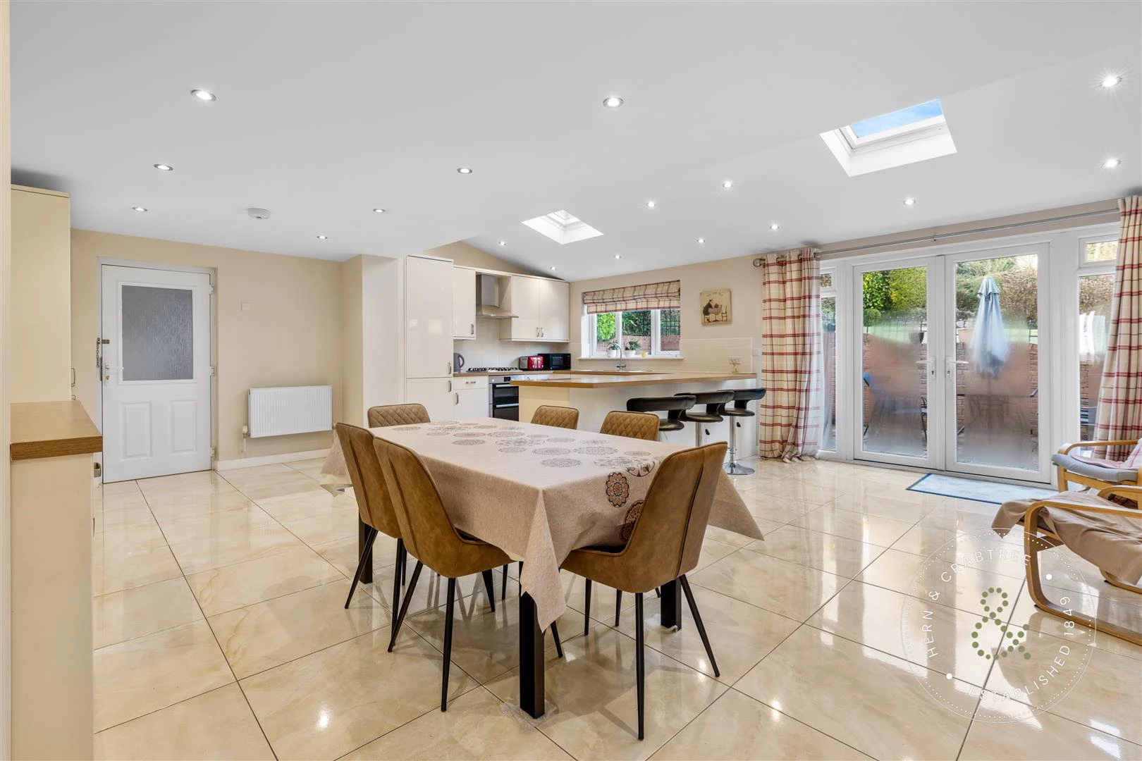 Dan Y Bryn Ave, Hern Crabtree (23).jpg