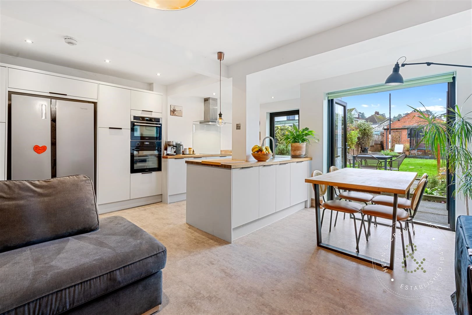 Fairwater Grove East, Llandaff, HernCrabtree (16).