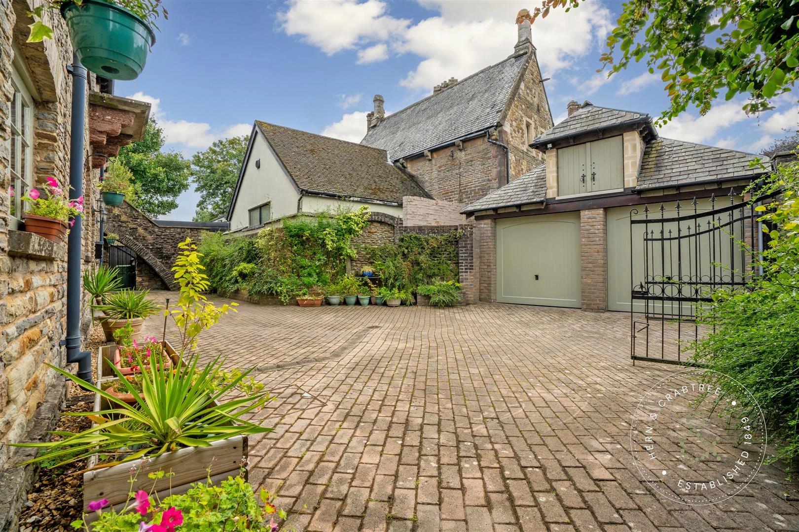 The Stables, Llandaff, Hern Crabtree (55).jpg