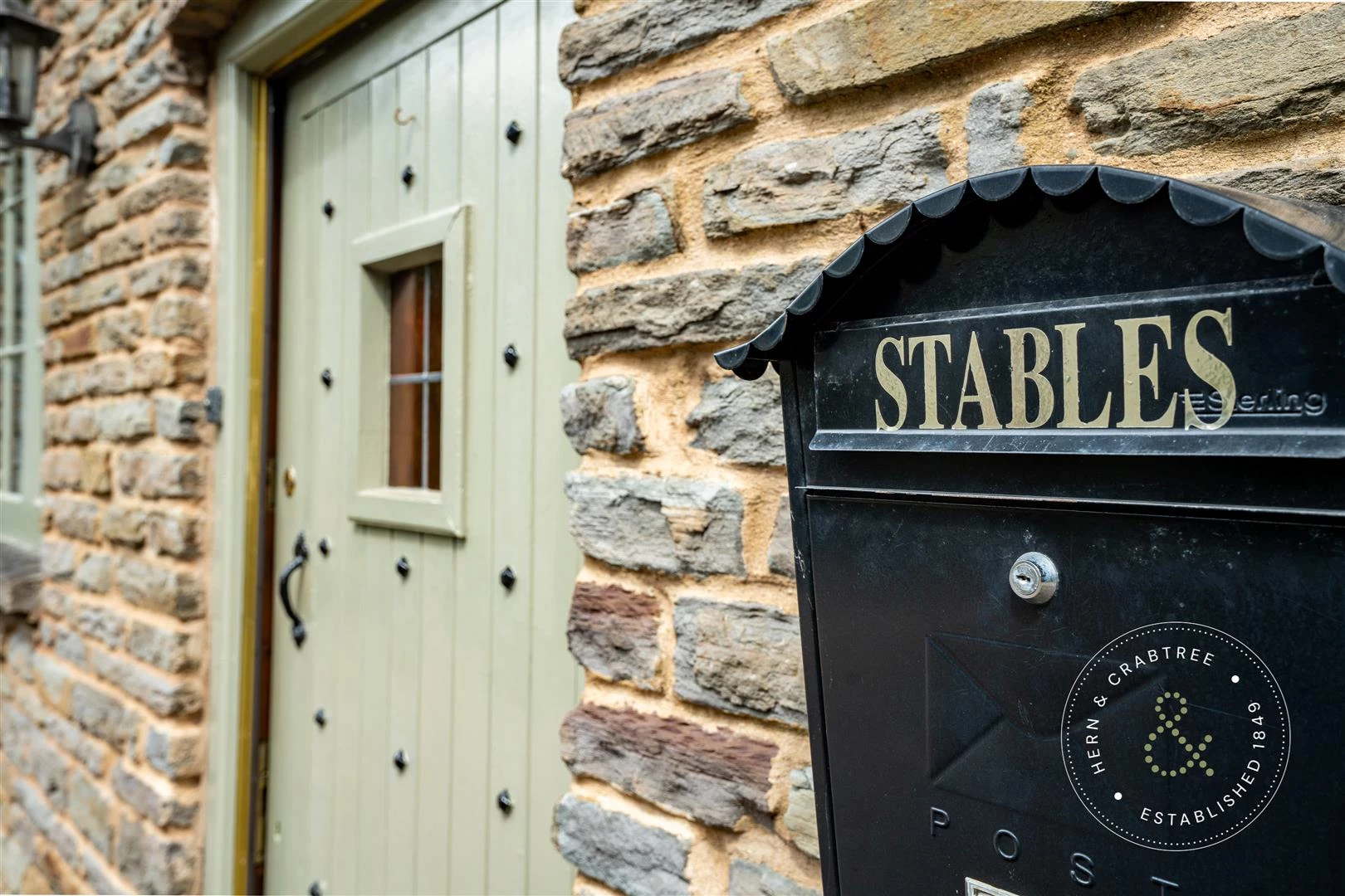 The Stables, Llandaff, Hern Crabtree (4).jpg