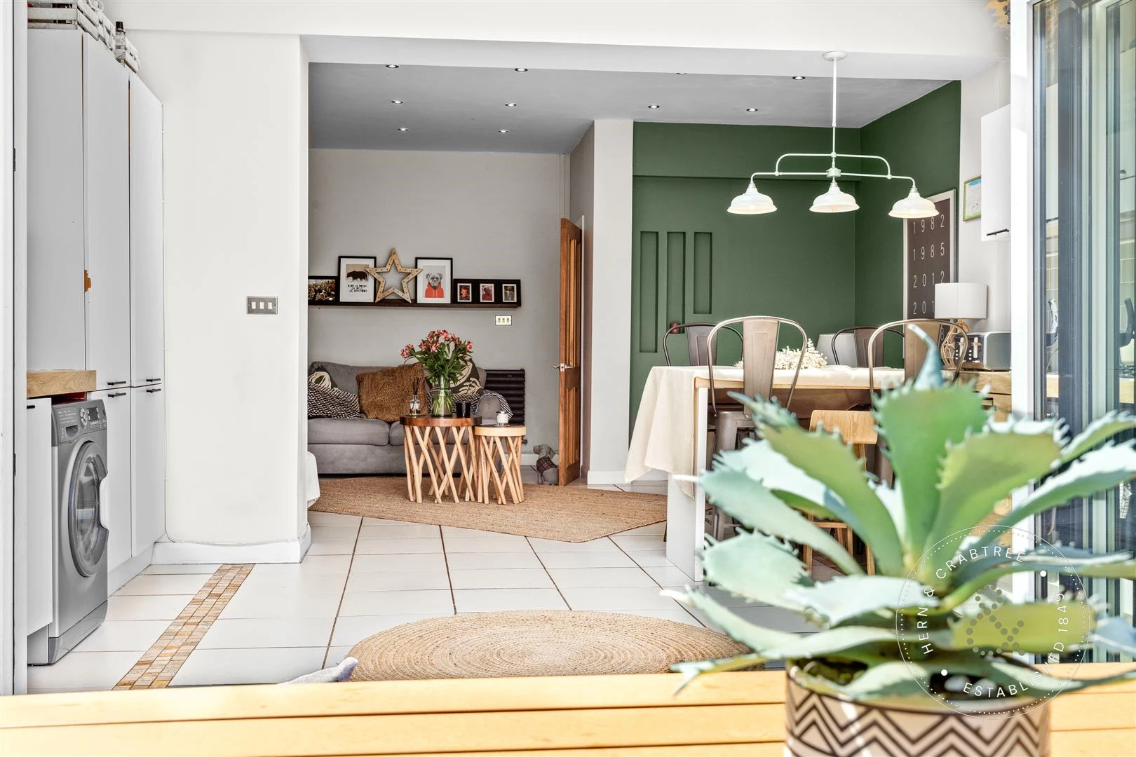 Palace Avenue, Hern Crabtree (10).jpg