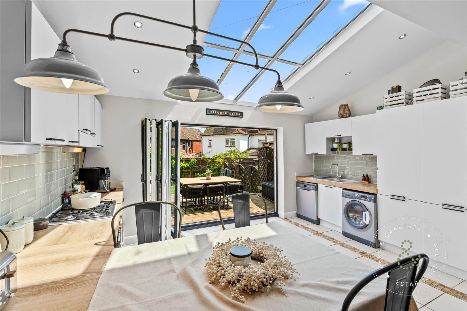 Palace Avenue, Hern Crabtree (15).jpg