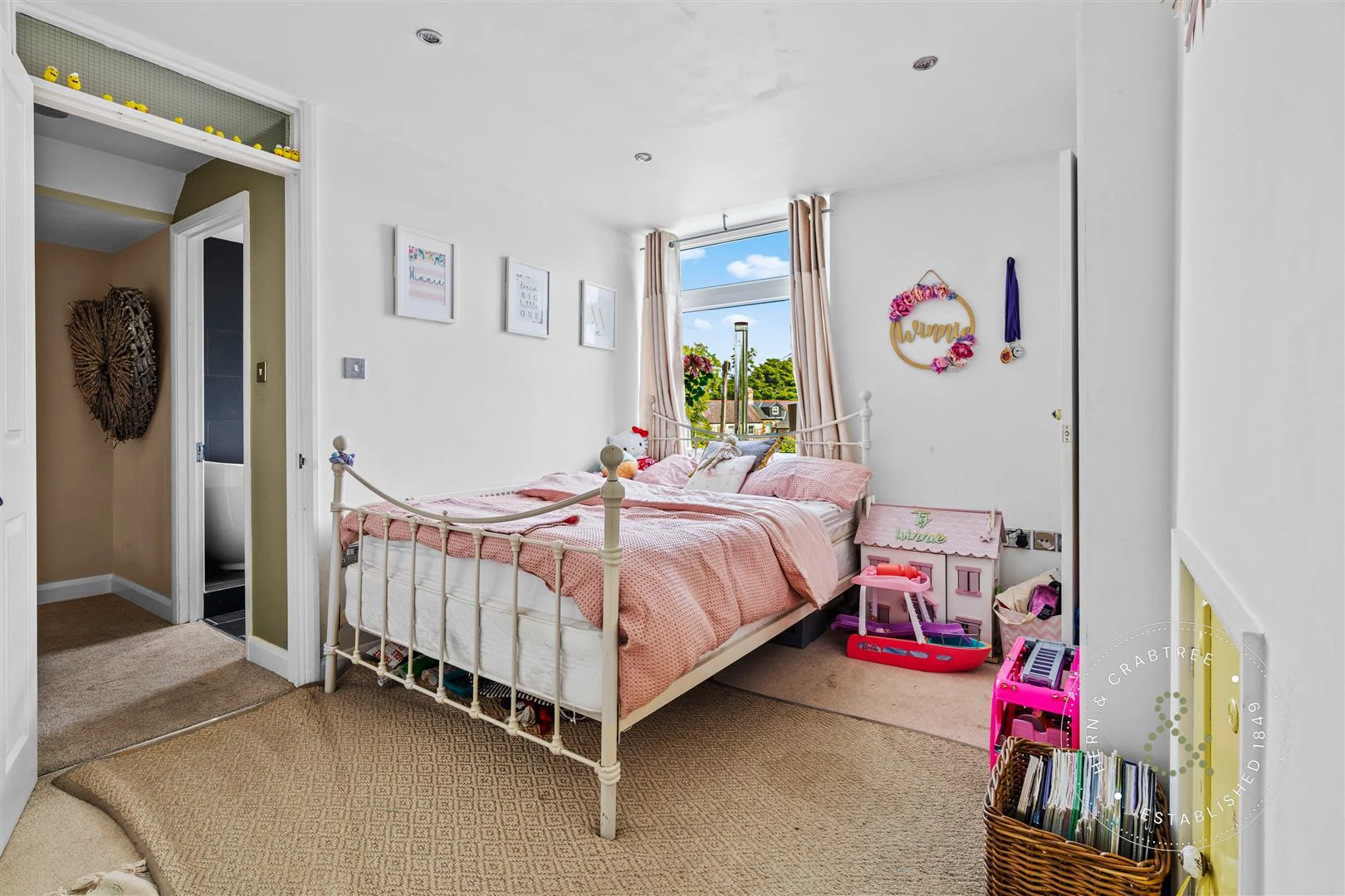 Palace Avenue, Hern Crabtree (27).jpg