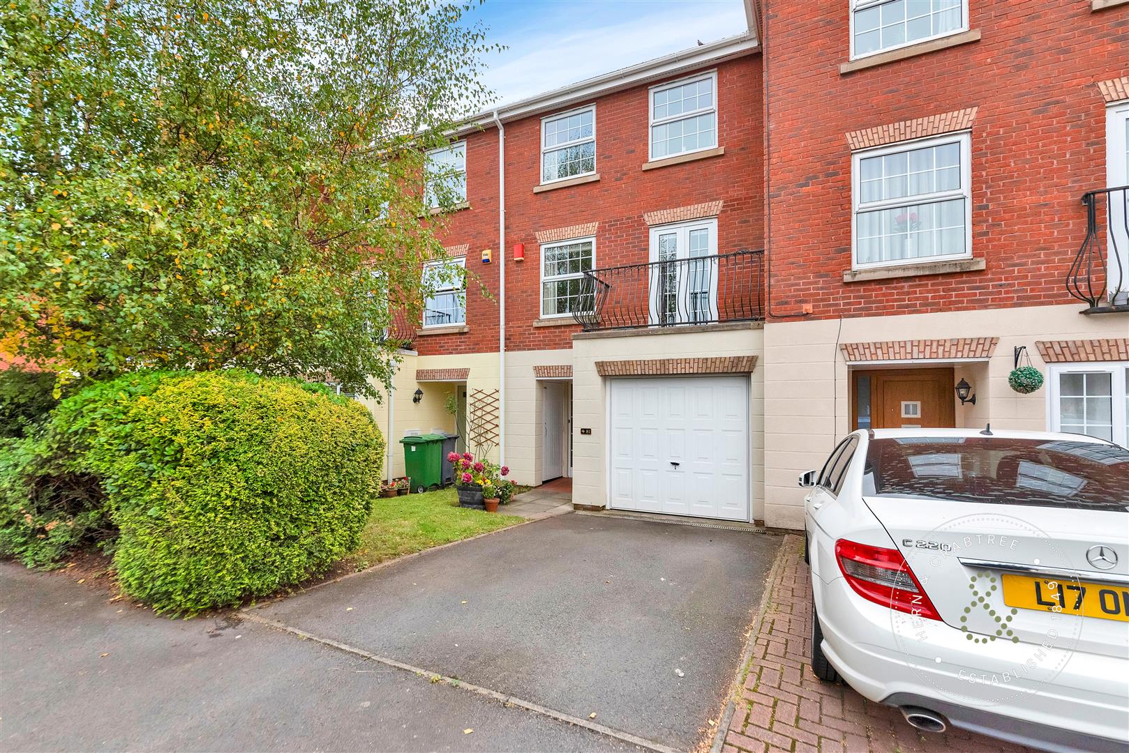 Verallo Drive, Lansdowne Gardens, Canton, Cardiff CF11 8DT