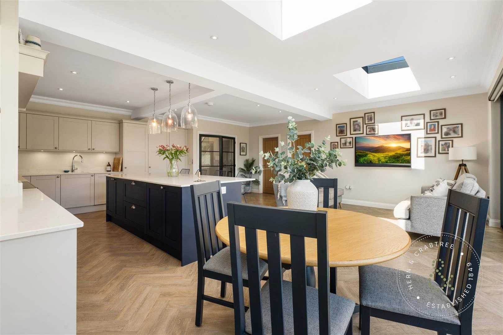 Hendre Close, Llandaff, Hern Crabtree (13).jpg