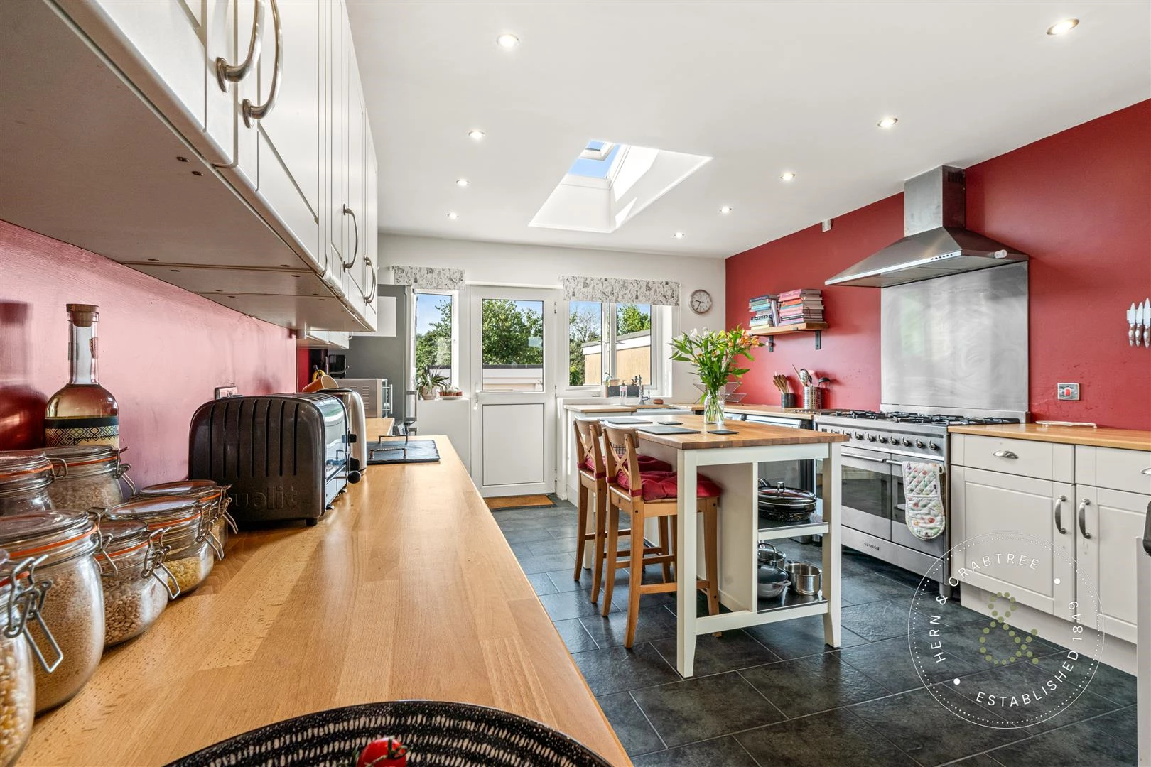 Bwlch Road, Fairwater, Hern Crabtree (17).jpg