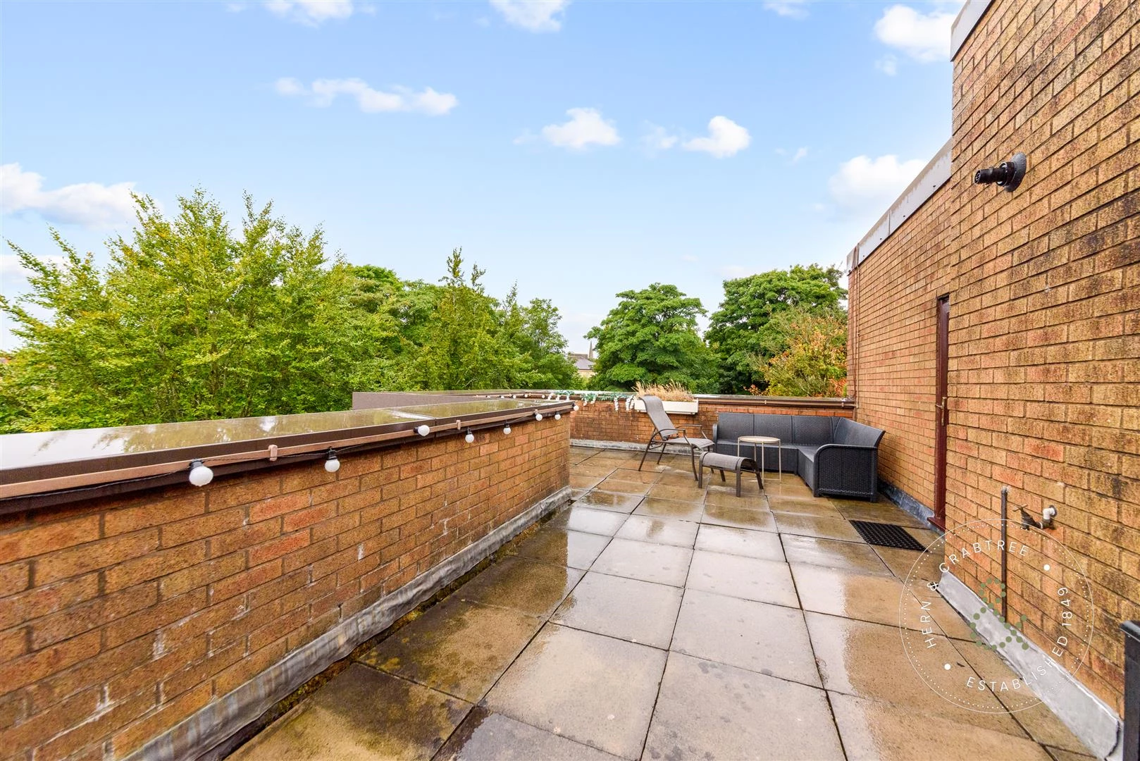 Reynoldston House, The Crescent, Llandaff, Cardiff CF5 2DL
