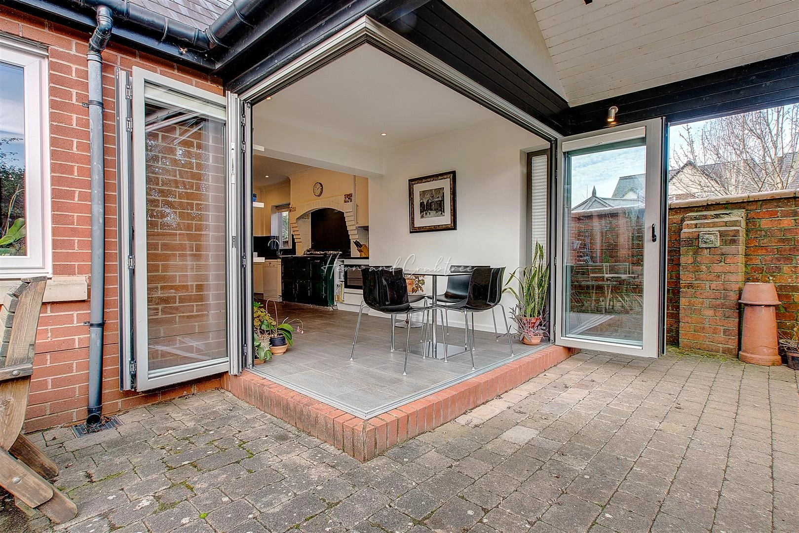 Ynys Y Coed, Llandaff, HernCrabtree (44).jpg