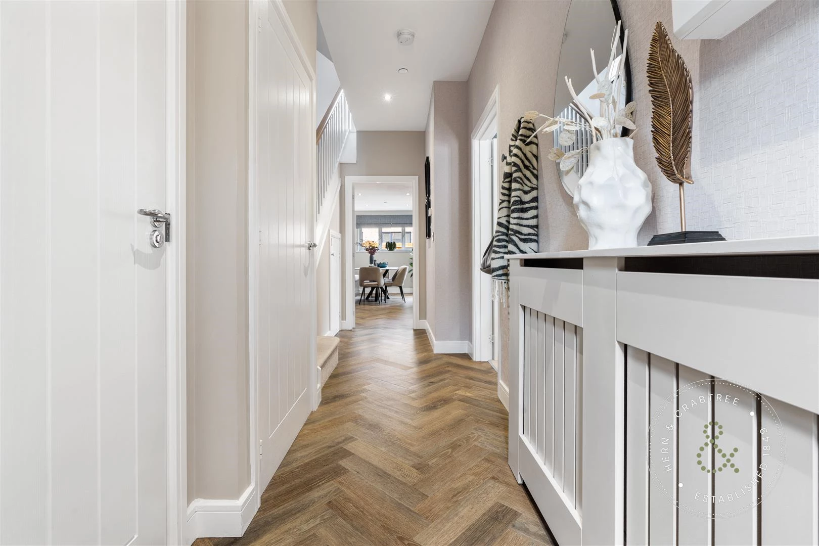 The Dale. HC. Int (4).jpg