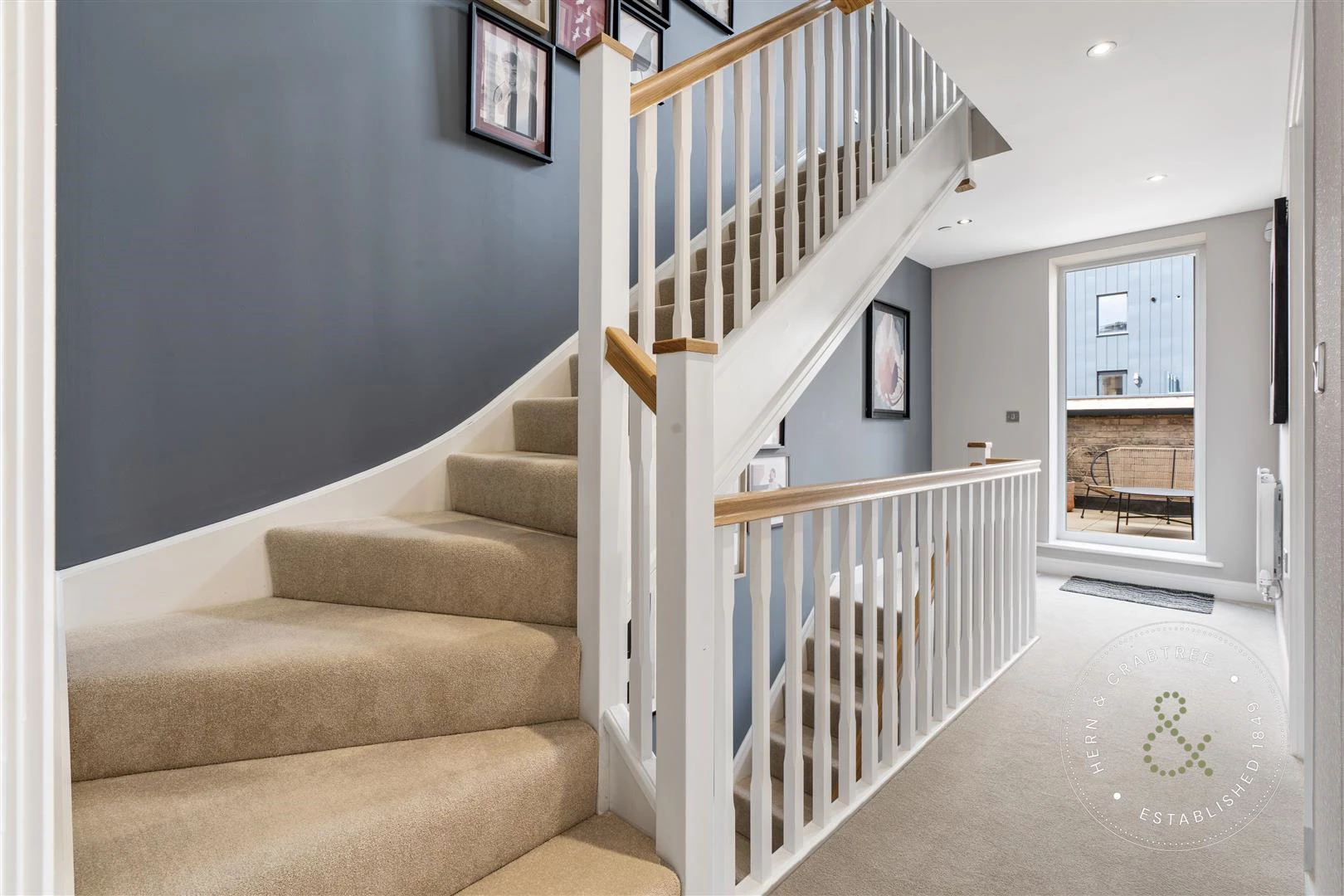 The Dale. HC. Int (23).jpg