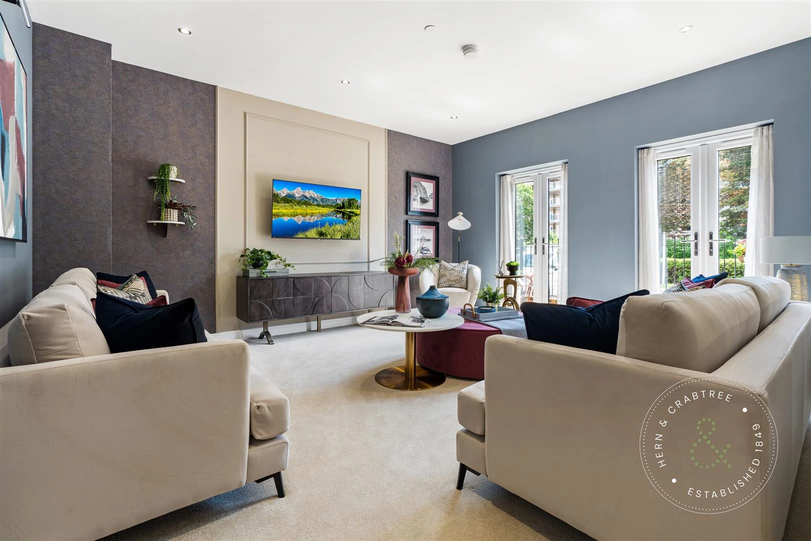 The Dale. HC. Int (1).jpg