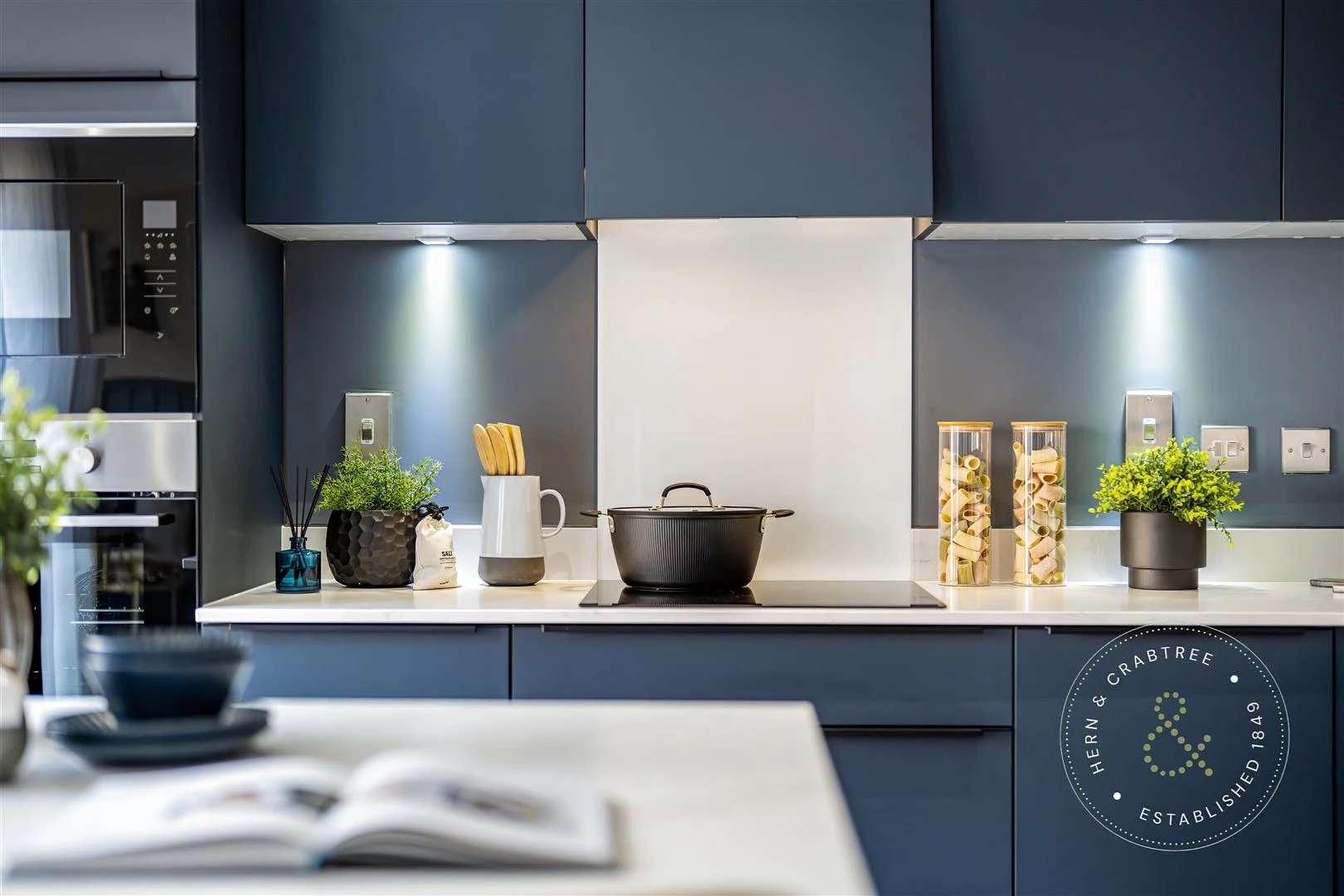 The Dale. HC. details (6).jpeg