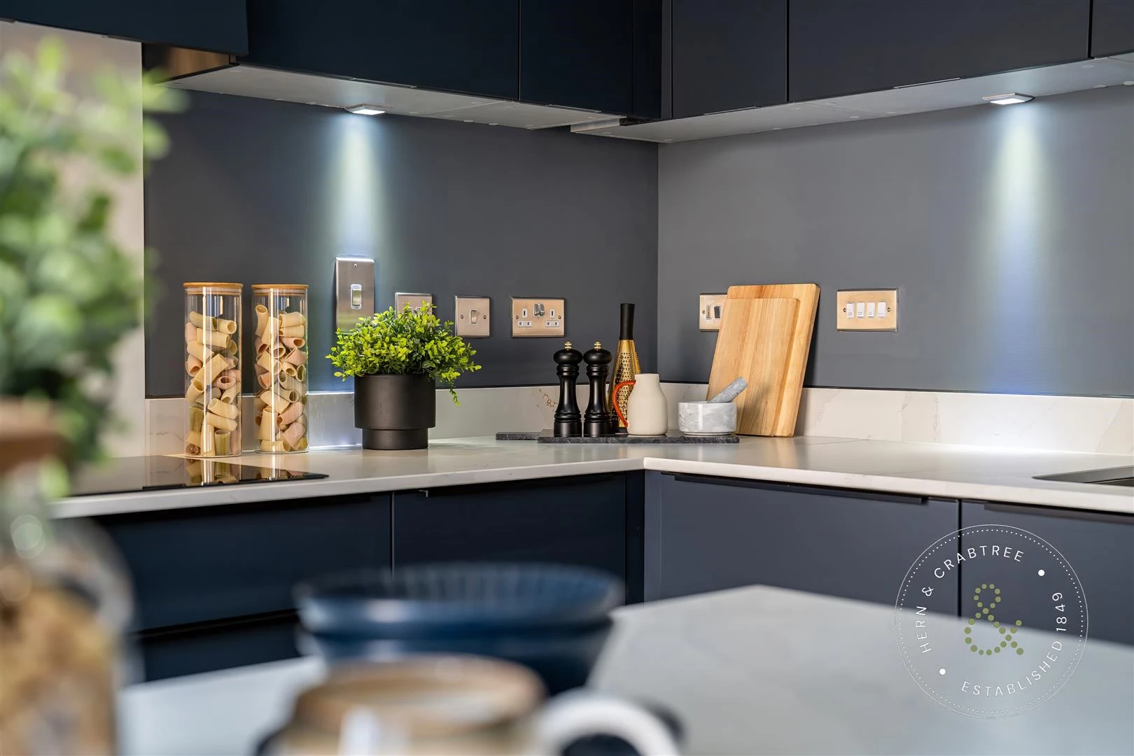 The Dale. HC. details (10).jpeg