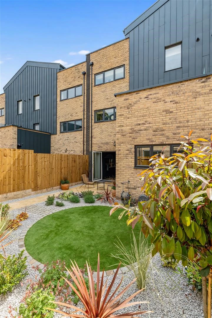 The Dale. HC. Ext (12).jpeg