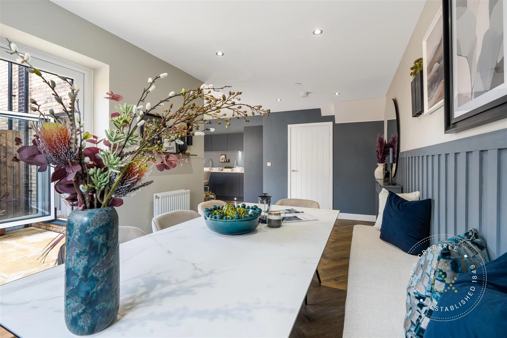 The Dale. HC. Int (18).jpg