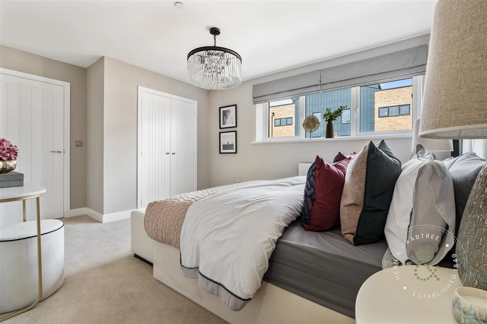 The Dale. HC. Int (20).jpg