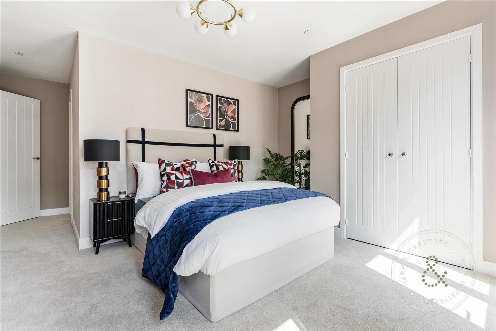 The Dale. HC. Int (27).jpg