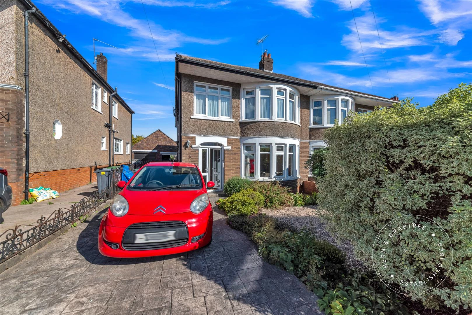 Deans Close, Llandaff, Cardiff CF5 2BR