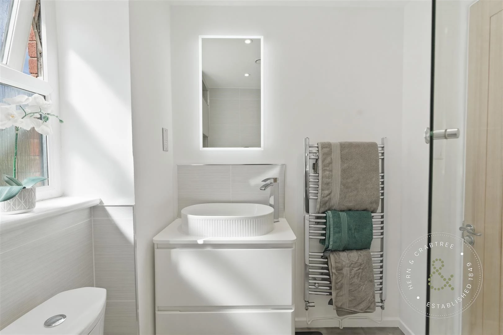 Peckham Close, Hern Crabtree (3).jpg