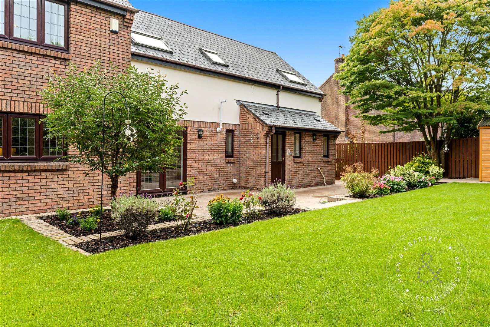 Greenwood Road, Llandaff, Hern Crabtere (13).jpg