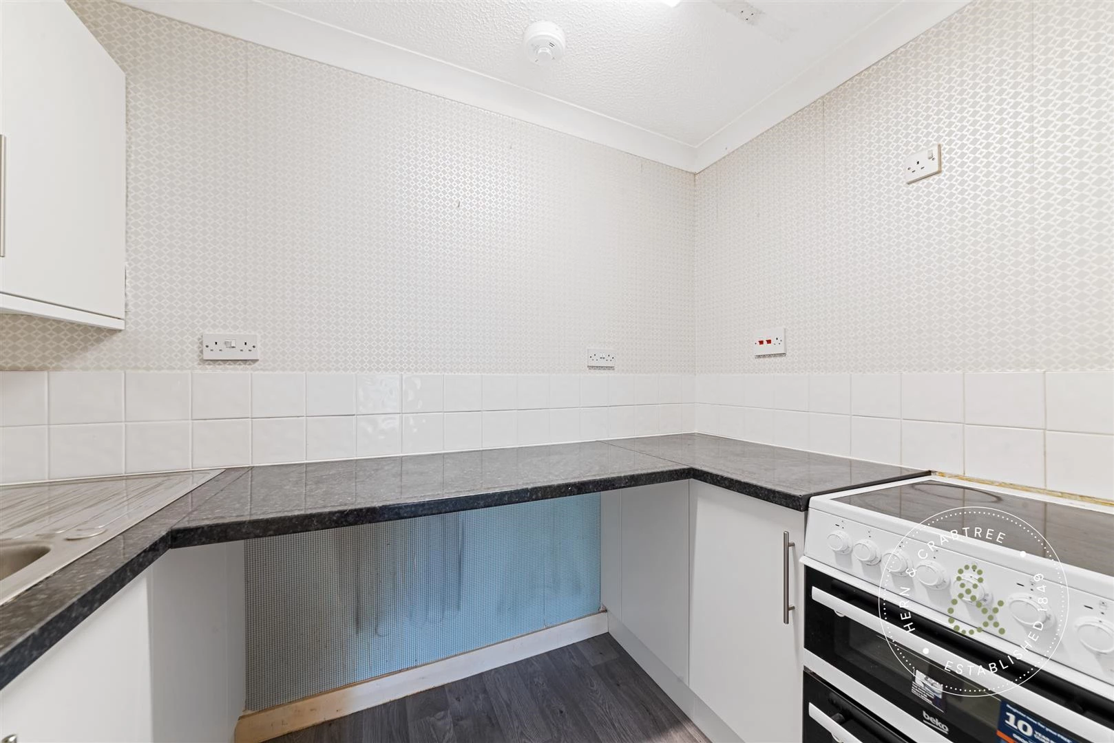 Restway-Court-Kitchen-2.jpg