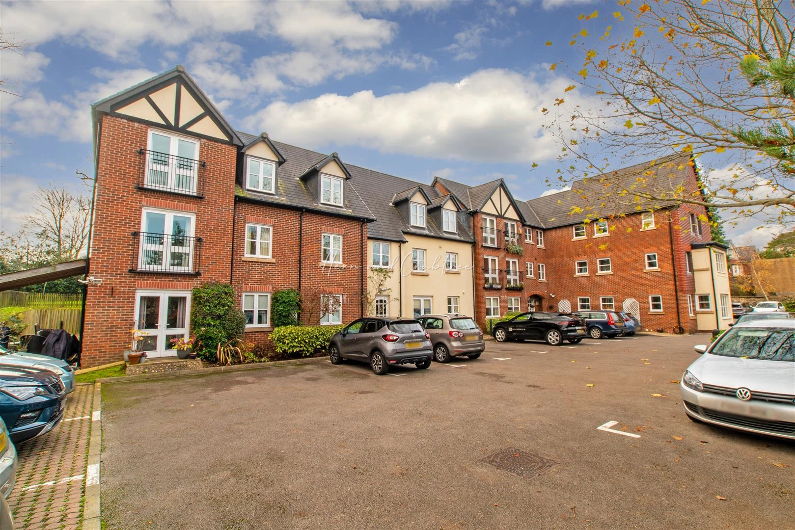 Pritchard Court, Llandaff, Retirement, HernCrabtre