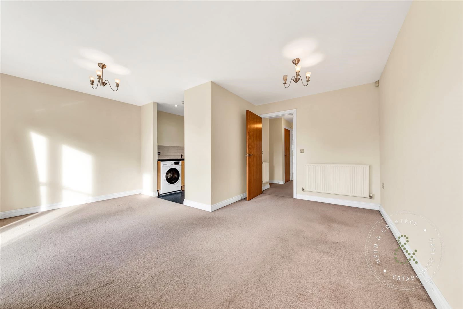 Clive-Hall-Court-08.jpg